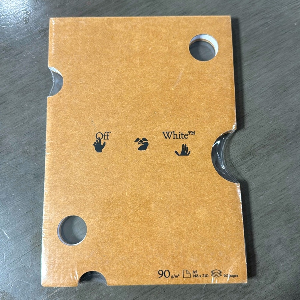 OFF- WHITE NOTEPAD